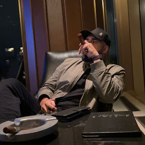 Meet your Posher, Basem